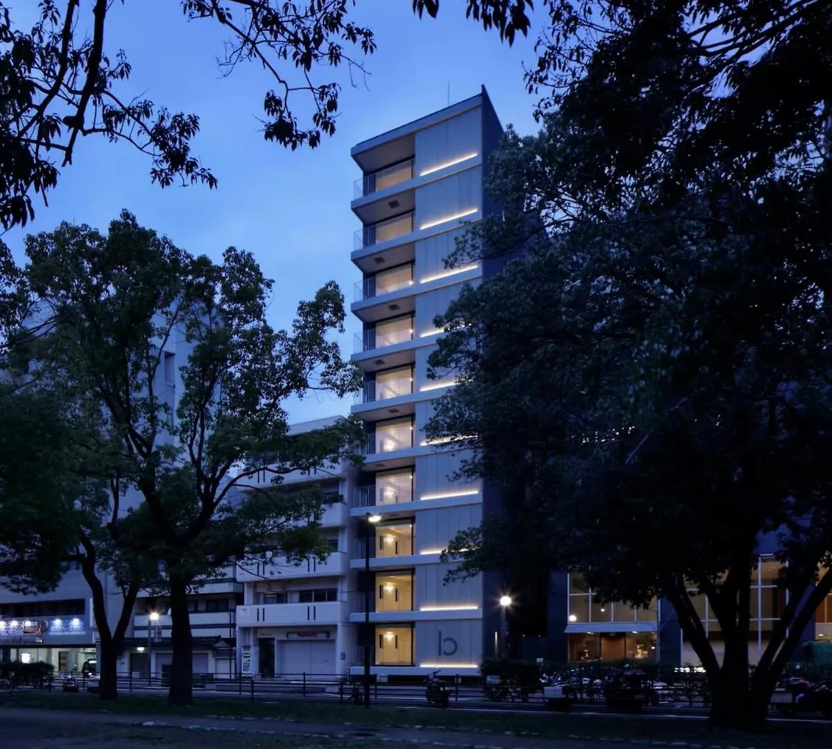 Apartment Bhotel Heiwaodori 401 - Brand New Apt Famous Hiroshima Dori 6Ppl Japan
